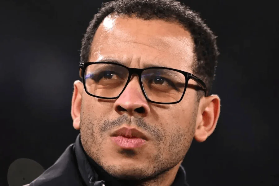 Liam Rosenior demitido Chelsea cinco derrotas consecutivas Stamford Bridge
