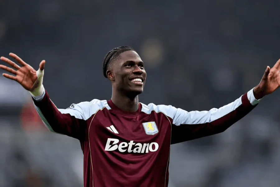 Amadou Onana Aston Villa ausente lesão panturrilha antes da final da Europa League Freiburg Istambul 20 de maio 2026