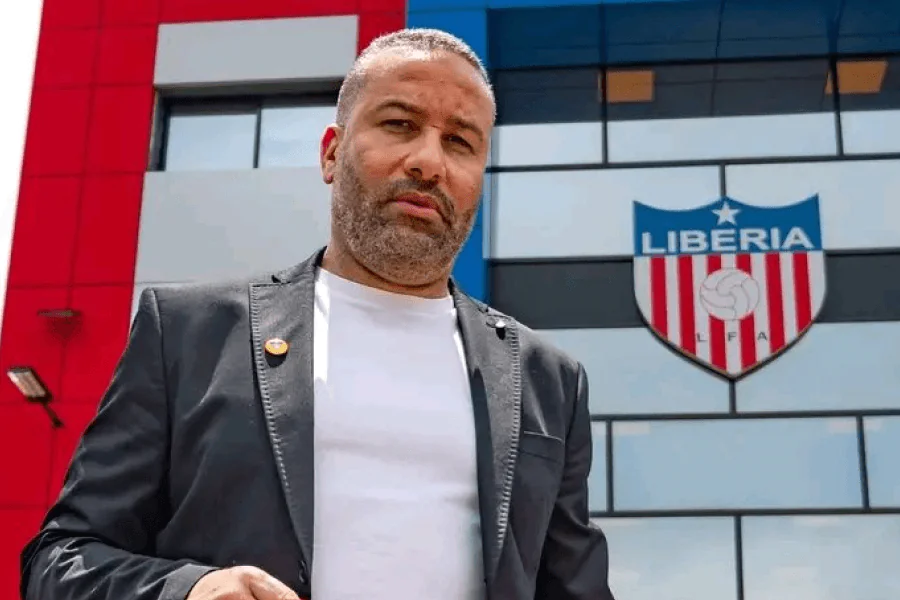 Adil Mohamed Erradi novo técnico Liberia em preparação em Monróvia antes do confronto Leone Stars Liberia Southern Arena Bo 6 de junho de 2026