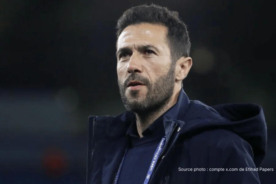 Hugo Viana diretor esportivo do Manchester City no Etihad Stadium em junho de 2026 — a prorrogação de Gvardiol no Manchester City em relação ao Bayern de Munique é prioridade de mercado