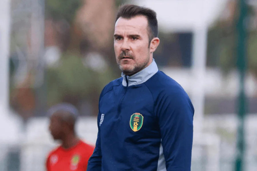 Aritz López Garai treinador Mauritânia antes do jogo Angola Mauritânia 5 de junho Casablanca – amistoso FIFA