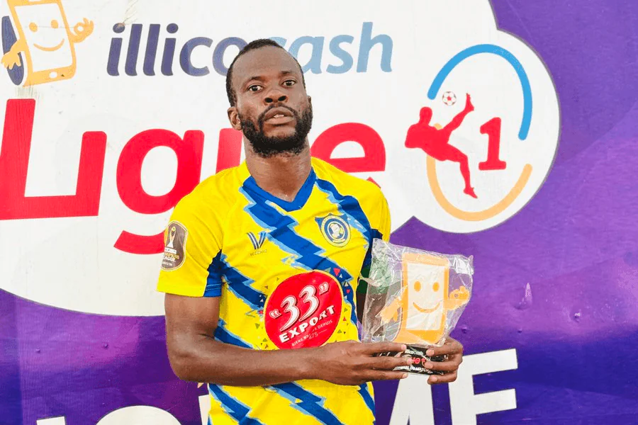 Mika Michée FC Saint-Éloi Lupopo abre o placar contra a AS Simba em 6 de junho de 2026 – playoffs da Linafoot J10 estádio Kibassa Maliba